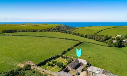 2 Bed in Port Isaac 2