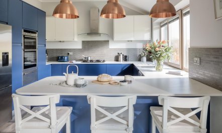 3 Bed in Rock 9