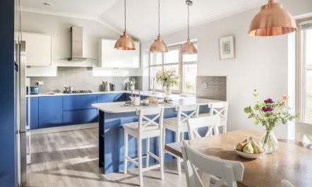3 Bed in Rock 8