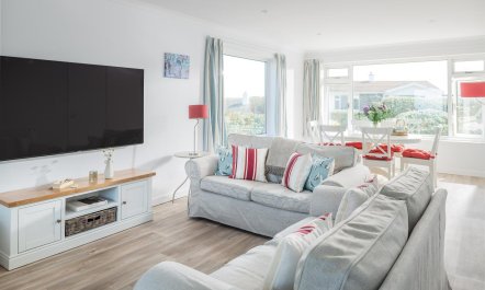 3 Bed in Polzeath 2