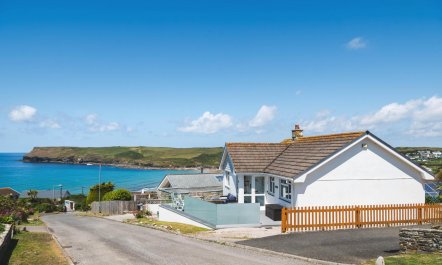 4 Bed in Polzeath