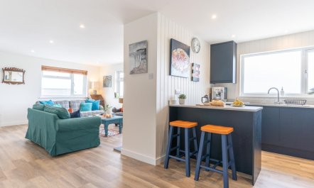 4 Bed in Polzeath 7