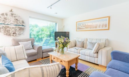 4 Bed in New Polzeath 4