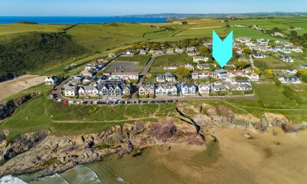 5 Bed in New Polzeath 4