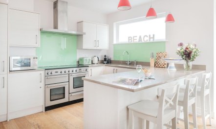 5 Bed in Polzeath 4