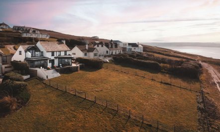 4 Bed in Polzeath 5