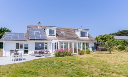 3 Bed in Trebetherick