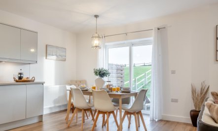 2 Bed in Bonchurch 1