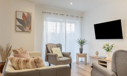 2 Bed in Bonchurch 2