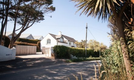5 Bed in Polzeath 8