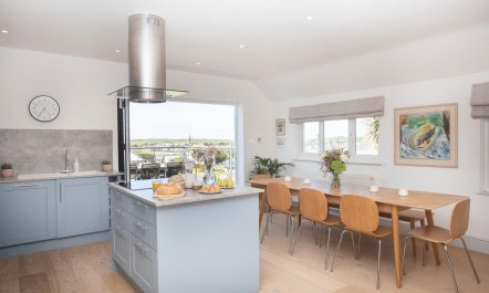 5 Bed in Polzeath 5