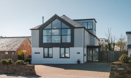 5 Bed in Trebetherick