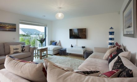 4 Bed in New Polzeath 8