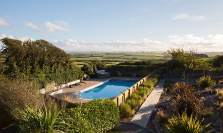 2 Bed in St. Minver 4