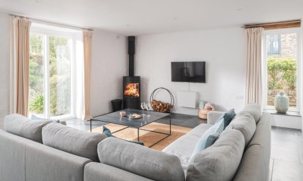2 Bed in St. Minver 1