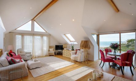 4 Bed in Polzeath 8