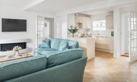 2 Bed in Port Isaac 9