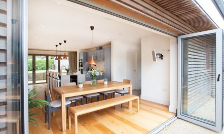 4 Bed in Rock 2