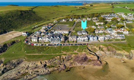5 Bed in Polzeath 6