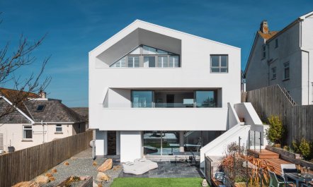 5 Bed in Polzeath 4