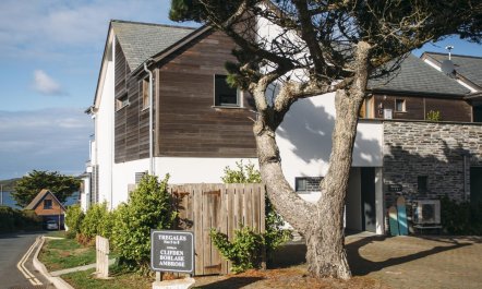 2 Bed in New Polzeath 7