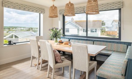 4 Bed in Polzeath 4