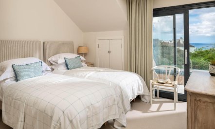 4 Bed in Polzeath 7
