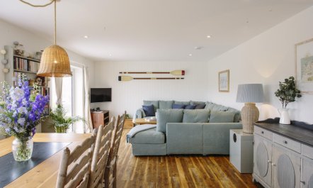 4 Bed in Polzeath