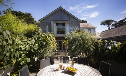 6 Bed in Trebetherick 8
