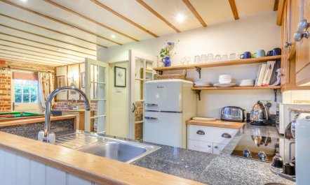 3 Bed in Dorking 7