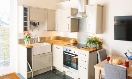 1 Bed in St. Minver 8