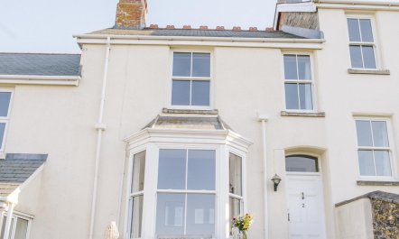 4 Bed in Polzeath 7