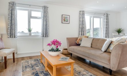 2 Bed in Bonchurch 6