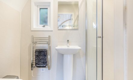 1 Bed in North Runcton 7