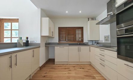 3 Bed in Marshwood 4