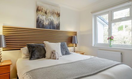 2 Bed in Bonchurch 9