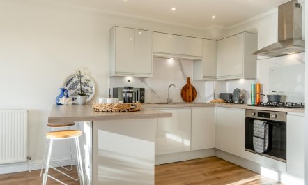2 Bed in Bonchurch 2