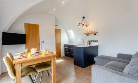 2 Bed in North Runcton 1