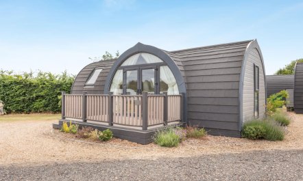 2 Bed in North Runcton