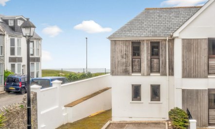 2 Bed in Newquay 7