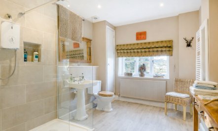 4 Bed in Euston 9