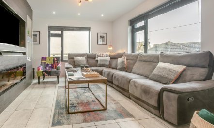5 Bed in Porthleven 6