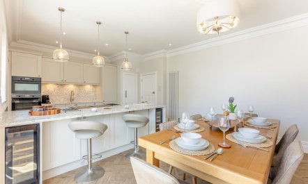 3 Bed in Whitley Bay 8