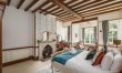 7 Bed in Poole 8