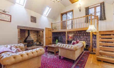 2 Bed in Maynards Green 6