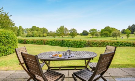 2 Bed in Barnham Broom 1