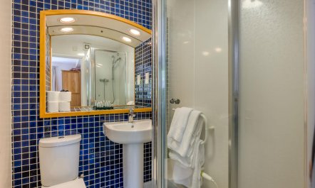 2 Bed in Barnham Broom 9