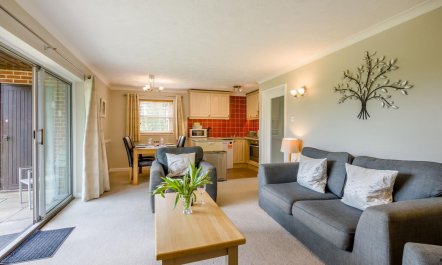 1 Bed in Barnham Broom 3