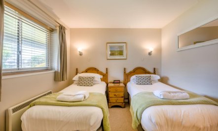 1 Bed in Barnham Broom 5