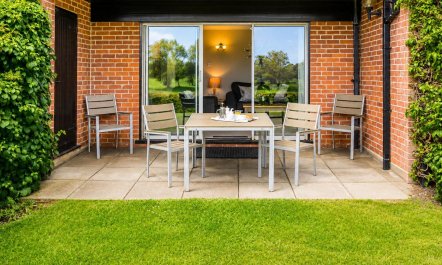 1 Bed in Barnham Broom 9